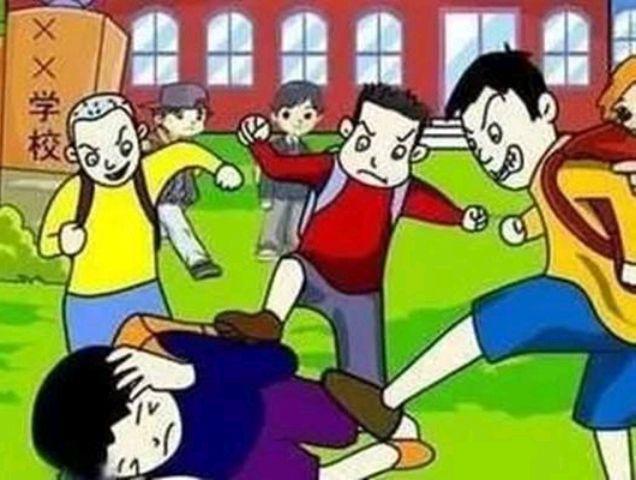 2025新澳最新资料大全和父母殴打女儿出气与父母殴打女儿出气：用刀刮 吊起来打